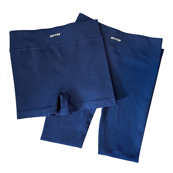 BO+TEE Blue Ribbed Seamless Short and Legging Bundle XS/S - Picture 1 of 12